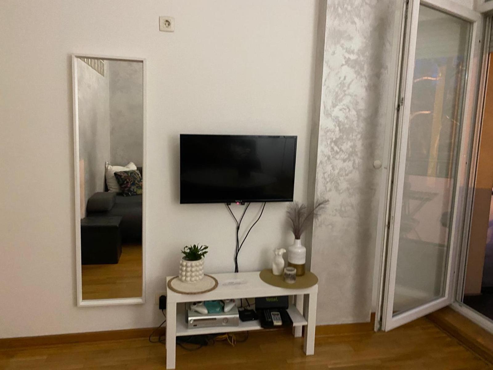 Apartman Bella Novi Beograd Bezanija Dış mekan fotoğraf